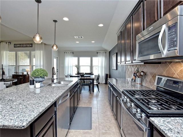 2413 Grand Lake PKWY, Leander, TX 78641