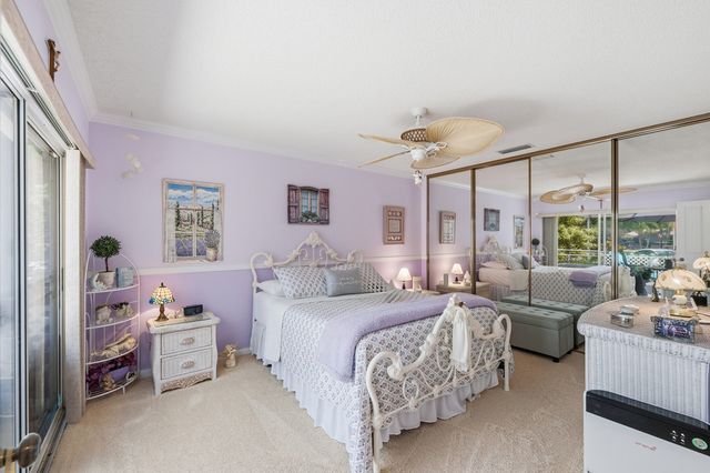2101 Pin Oak Court, Palm Beach Gardens, FL 33410