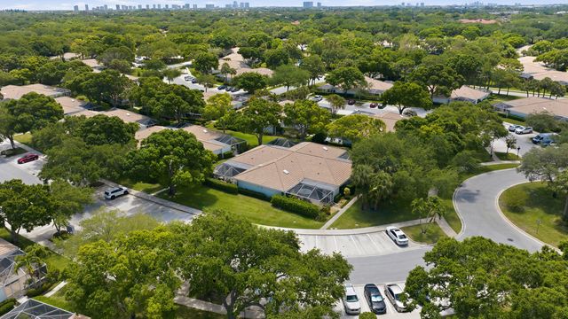 2101 Pin Oak Court, Palm Beach Gardens, FL 33410