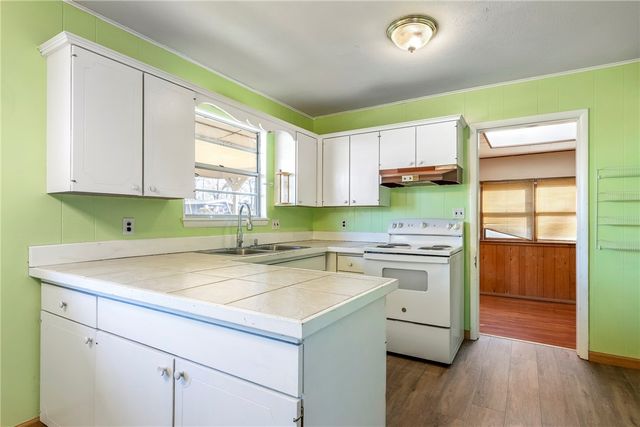 8 Basore Drive, Bella Vista, AR 72715