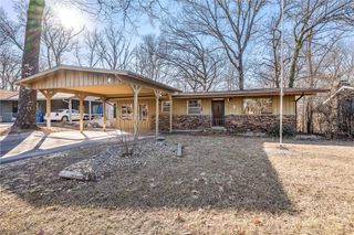 8 Basore Drive, Bella Vista, AR 72715