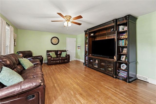309 Kirby Road, King, NC 27021