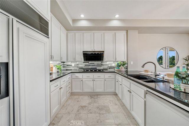 2466 Aquasanta, Tustin, CA 92782