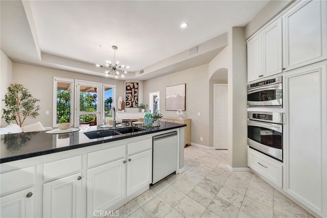2466 Aquasanta, Tustin, CA 92782