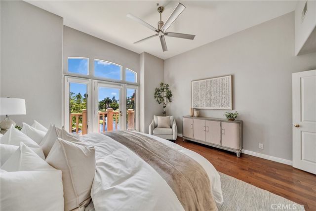 2466 Aquasanta, Tustin, CA 92782