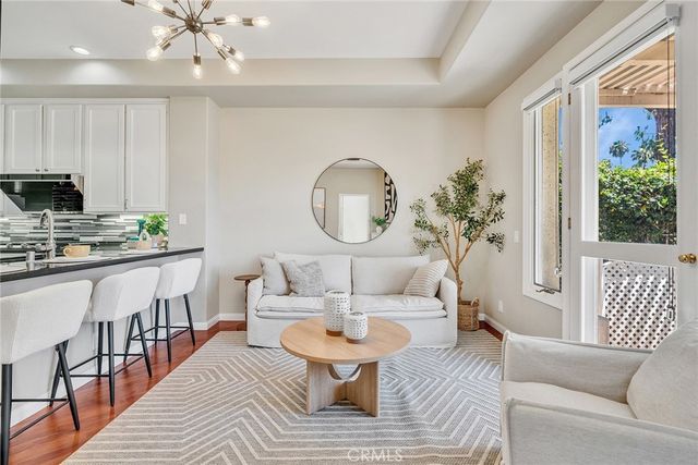 2466 Aquasanta, Tustin, CA 92782