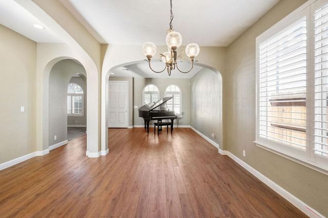 11447 Mirage Drive, Chowchilla, CA 93610