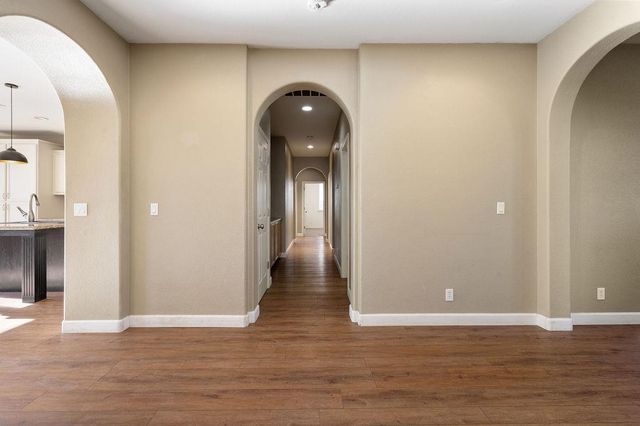 11447 Mirage Drive, Chowchilla, CA 93610