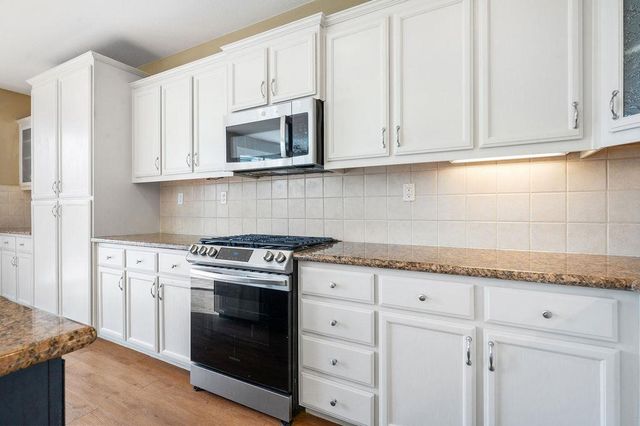 11447 Mirage Drive, Chowchilla, CA 93610