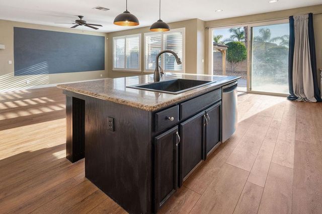 11447 Mirage Drive, Chowchilla, CA 93610