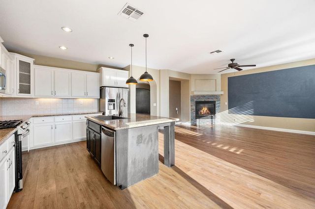 11447 Mirage Drive, Chowchilla, CA 93610