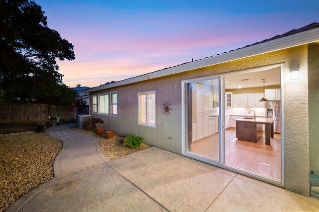 11447 Mirage Drive, Chowchilla, CA 93610