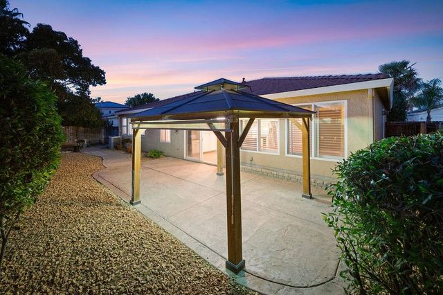 11447 Mirage Drive, Chowchilla, CA 93610