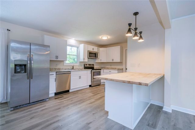 306 BRENWOOD Drive, Anderson, SC 29621