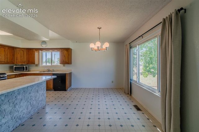 29475 Hardin Road, Pueblo, CO 81006
