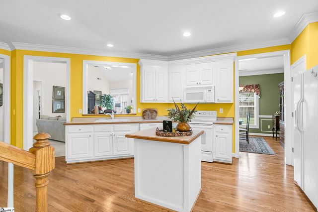 7 Hoptree Drive, Greer, SC 29650