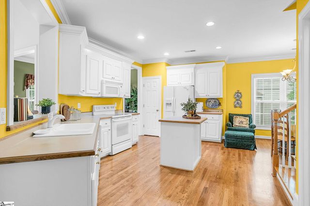 7 Hoptree Drive, Greer, SC 29650