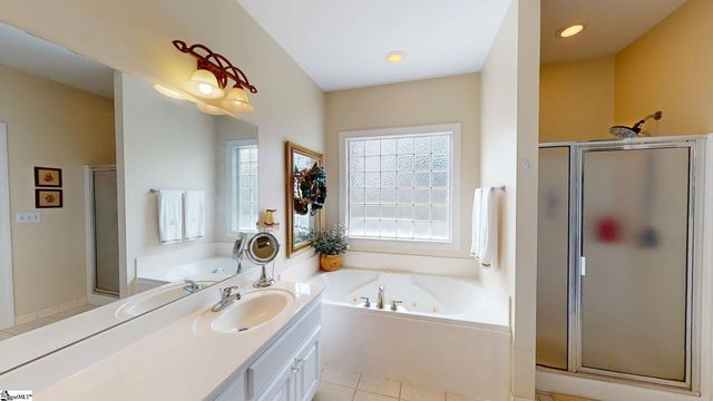7 Hoptree Drive, Greer, SC 29650