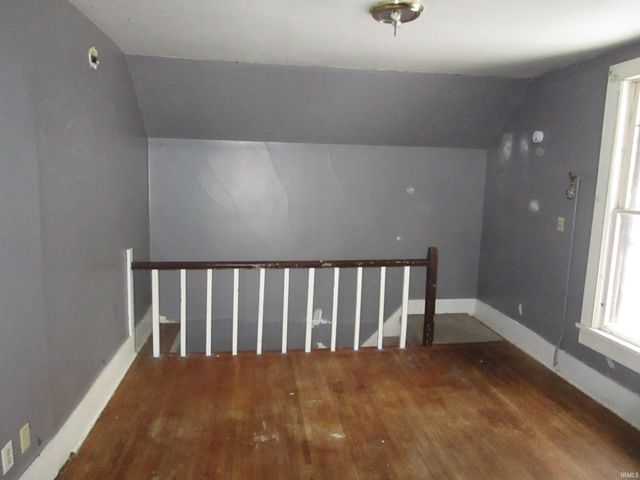 729 Dowling Street, Kendallville, IN 46755