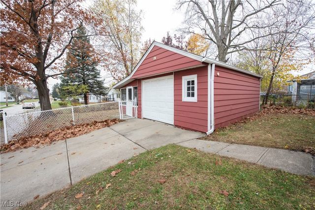 14305 Granger Road, Maple Heights, OH 44137