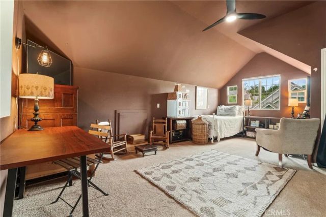 27169 Saddlepeak, Valencia, CA 91354