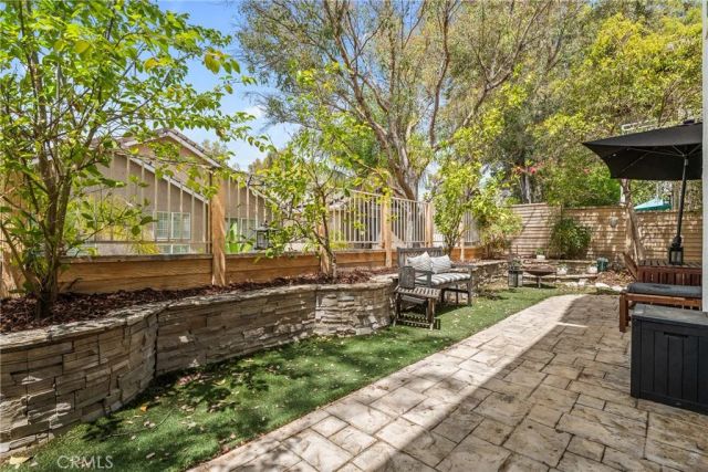 27169 Saddlepeak, Valencia, CA 91354