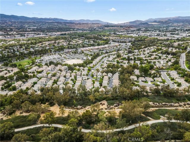 27169 Saddlepeak, Valencia, CA 91354