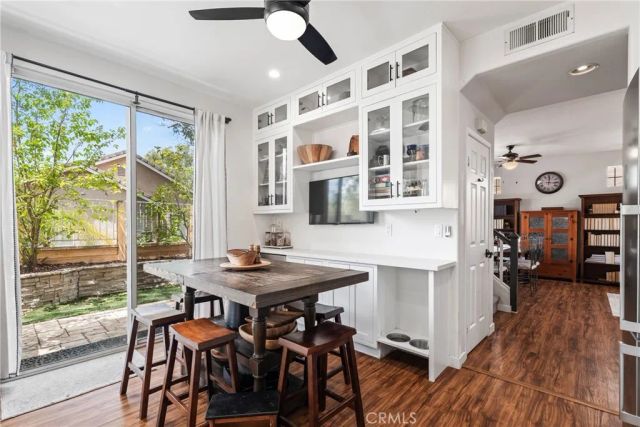 27169 Saddlepeak, Valencia, CA 91354