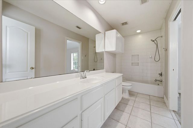 19627 Desert Ivy Drive, Houston, TX 77094