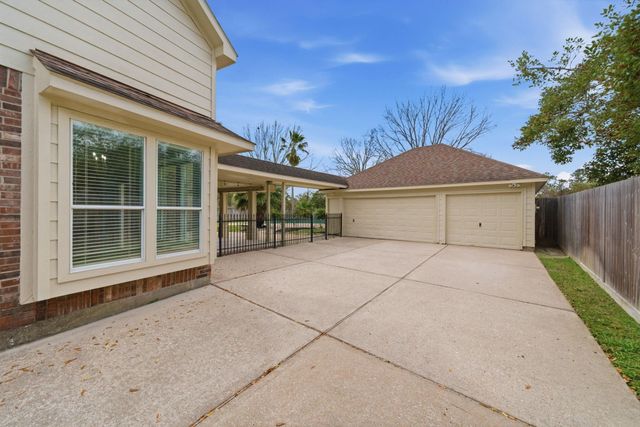 19627 Desert Ivy Drive, Houston, TX 77094