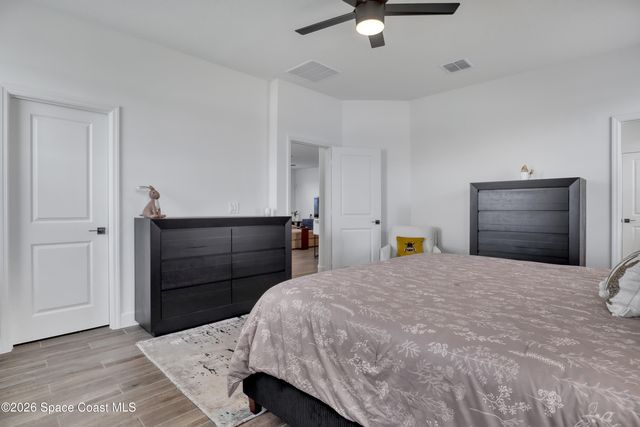 476 Glaspell Circle SE, Palm Bay, FL 32909