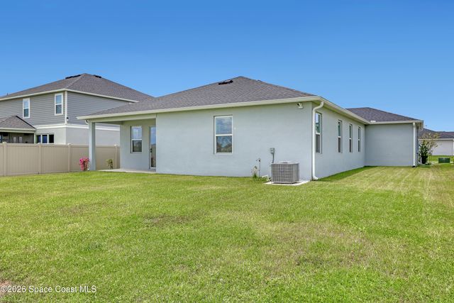 476 Glaspell Circle SE, Palm Bay, FL 32909