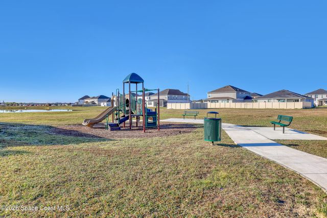 476 Glaspell Circle SE, Palm Bay, FL 32909