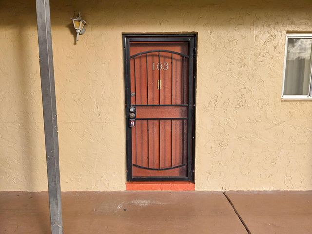 6080 Forest Hill Boulevard 103, West Palm Beach, FL 33415