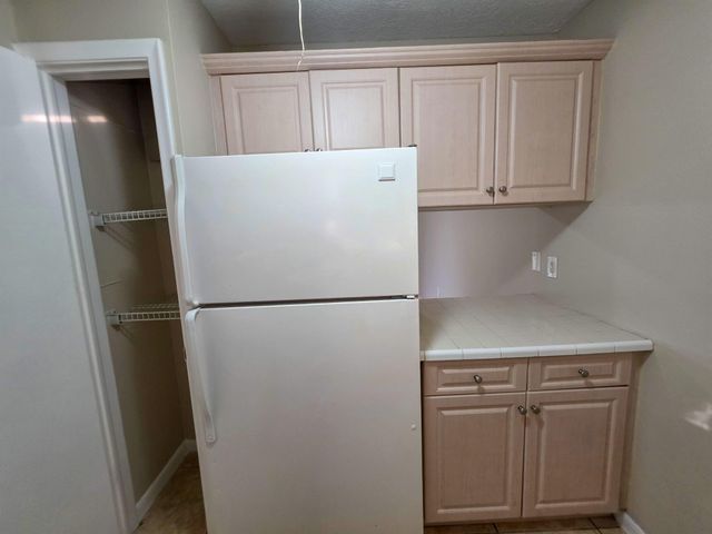 6080 Forest Hill Boulevard 103, West Palm Beach, FL 33415