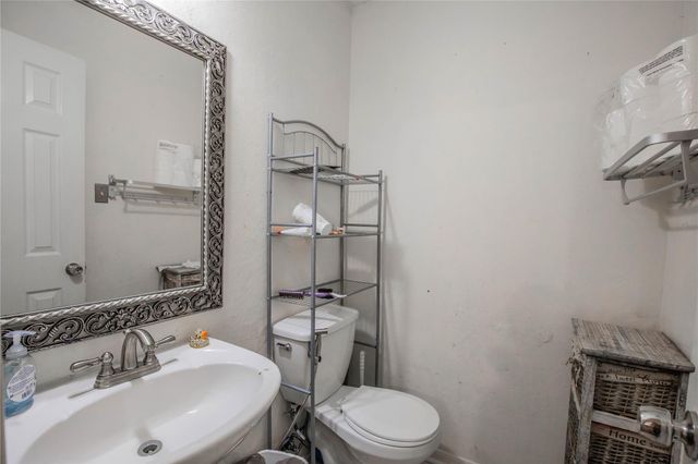 1606 Diamond Brook Drive, Houston, TX 77062