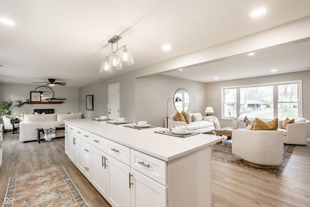 5765 Susan Drive E, Indianapolis, IN 46250