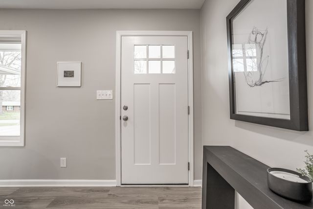 5765 Susan Drive E, Indianapolis, IN 46250