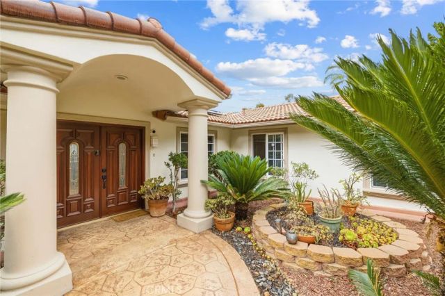 5762 Desert View Drive, La Jolla, CA 92037