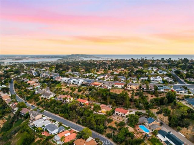 5762 Desert View Drive, La Jolla, CA 92037