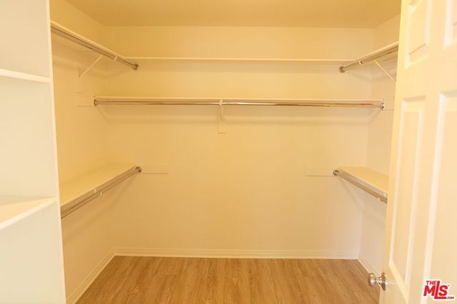 21 Voyage Street, Los Angeles, CA 90292