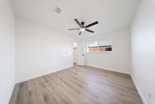 9115 Tanager Street, Houston, TX 77036