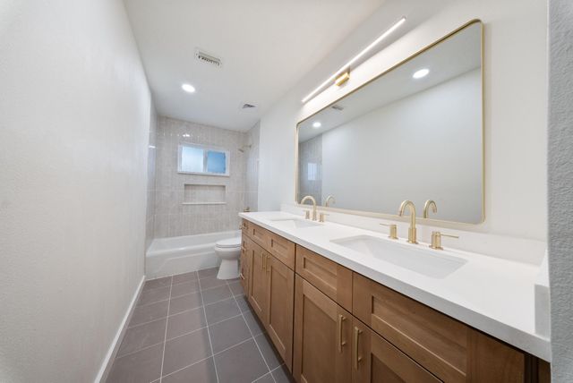 9115 Tanager Street, Houston, TX 77036