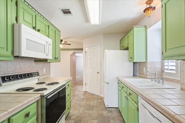 1414 Chapel Hill Drive, Waco, TX 76712