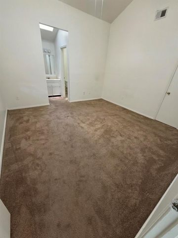 55 Summer Crest Circle, The Woodlands, TX 77381