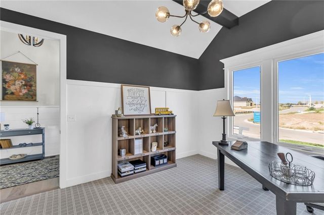 9282 Pickering Street, Lenexa, KS 66227