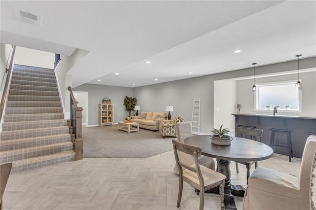 9282 Pickering Street, Lenexa, KS 66227