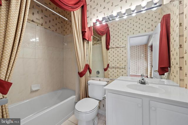 1988 PENFOLD COURT, Woodbridge, VA 22192