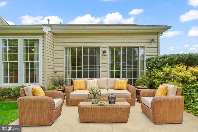 1988 PENFOLD COURT, Woodbridge, VA 22192