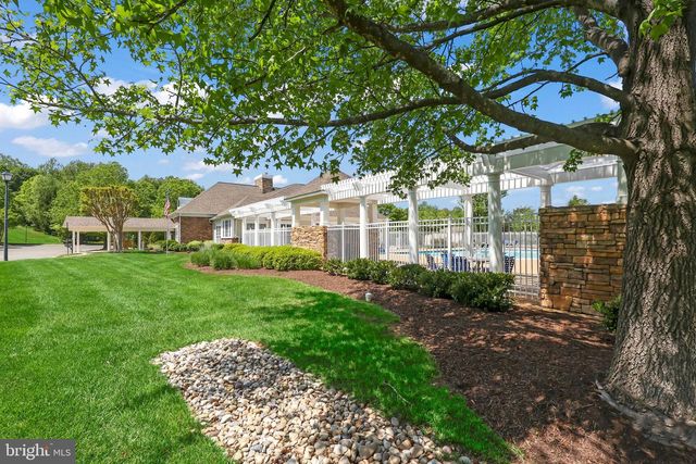 1988 PENFOLD COURT, Woodbridge, VA 22192